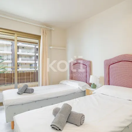Koti - Dona Sofia 2 Apartment