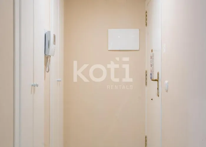 Koti - Dona Sofia 2 Lägenhet
